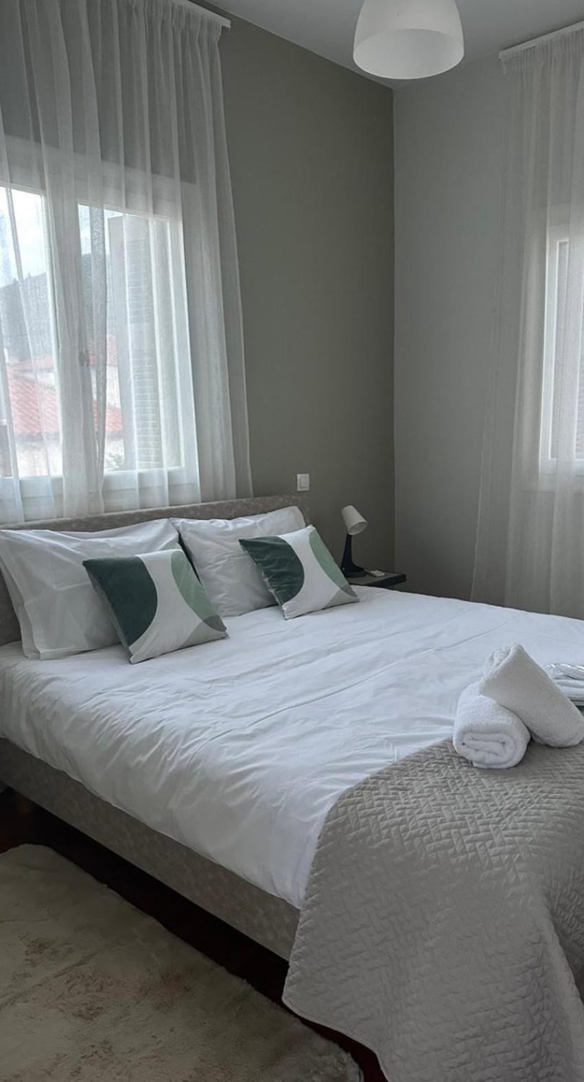 Happy Home Leonidio Room photo